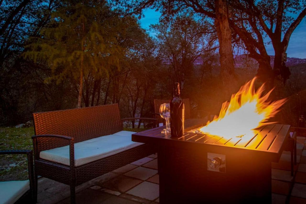 Mystic Mountain Villa, 14 Miles From Yosemite Окхерст Экстерьер фото