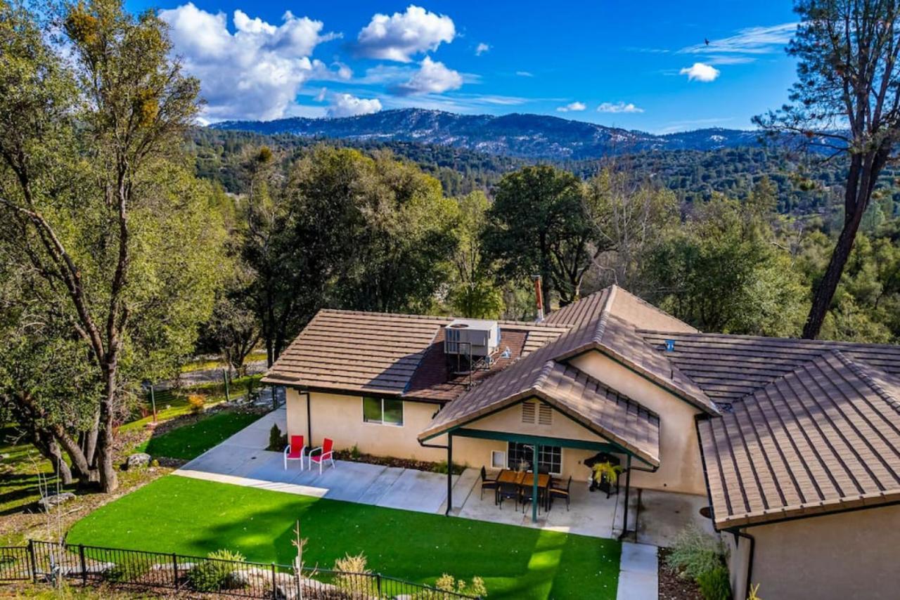 Mystic Mountain Villa, 14 Miles From Yosemite Окхерст Экстерьер фото